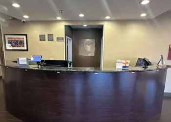 Comfort Suites Macon Northwest hotel thumbnail 4