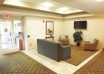Candlewood Suites Warner Robins/Robins AFB by IHG hotel thumbnail 2