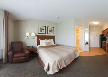 Candlewood Suites Warner Robins/Robins AFB by IHG hotel thumbnail 4