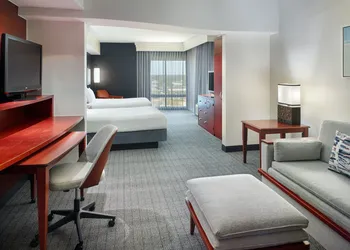 Courtyard by Marriott Warner Robins hotel thumbnail 6