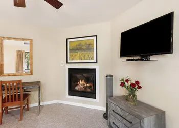 West Sonoma Inn & Spa hotel thumbnail 5