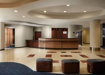 Courtyard by Marriott Winchester hotel thumbnail 2