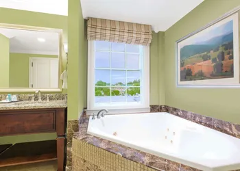 The George Washington Hotel, A Wyndham Grand Hotel hotel thumbnail 6