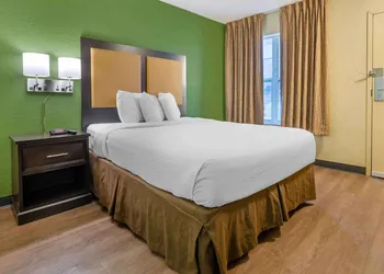 Extended Stay America Select Suites Roanoke Airport hotel thumbnail 6