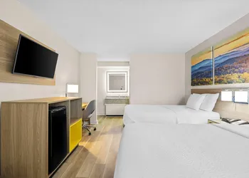 Days Inn by Wyndham Salem hotel thumbnail 8