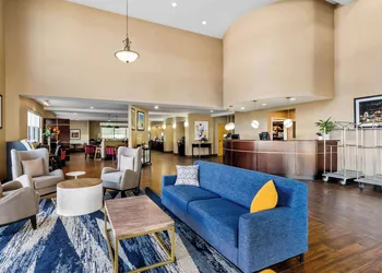Comfort Suites Salem-Roanoke I-81 hotel thumbnail 4