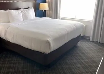 Comfort Suites Salem-Roanoke I-81 hotel thumbnail 7