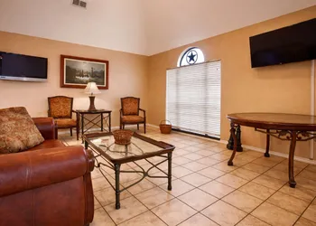 Americas Best Value Inn & Suites Sonora hotel thumbnail 3