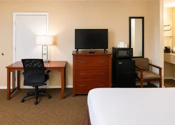 Americas Best Value Inn & Suites Sonora hotel thumbnail 6