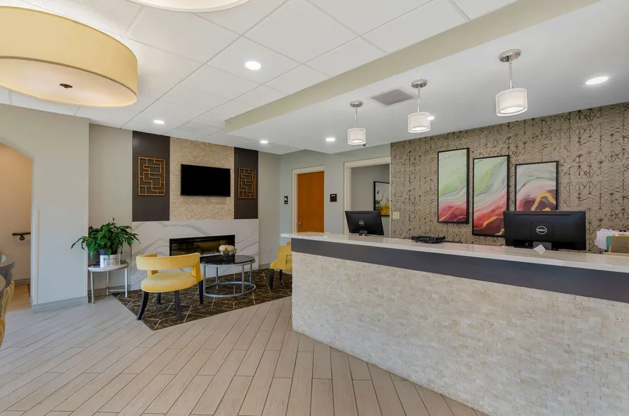 Best Western North Roanoke hotel detail image 2
