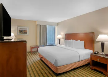 Best Western North Roanoke hotel thumbnail 6