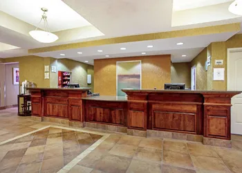 La Quinta Inn & Suites by Wyndham Bismarck hotel thumbnail 4