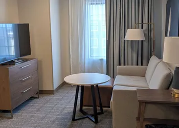 Staybridge Suites Bismarck by IHG hotel thumbnail 7