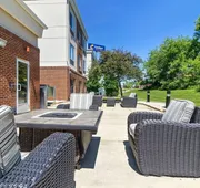 Comfort Suites Mount Vernon hotel detail image 4