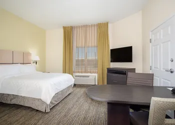 Candlewood Suites Cheyenne by IHG hotel thumbnail 3