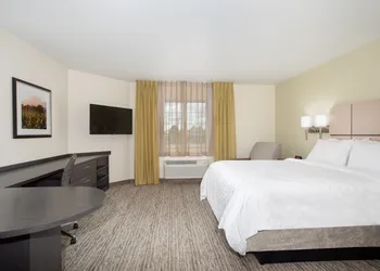 Candlewood Suites Cheyenne by IHG hotel thumbnail 4