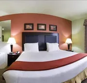 Holiday Inn Express & Suites Alexandria by IHG hotel detail image 4