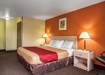 Rodeway Inn Willamette River hotel thumbnail 8