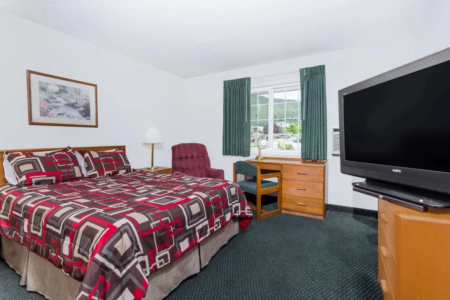 Travelodge by Wyndham Grants Pass hotel detail image 6