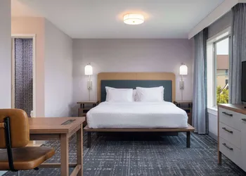 Homewood Suites Medford hotel thumbnail 6