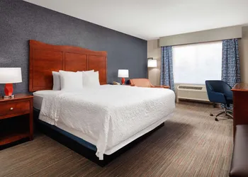 Hampton Inn Medford hotel thumbnail 5