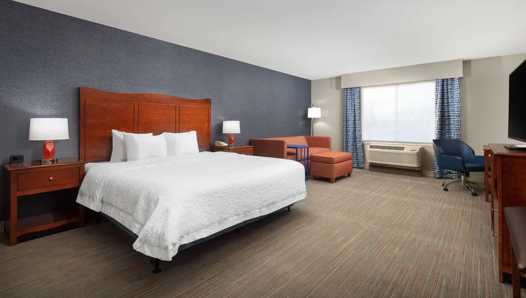 Hampton Inn Medford hotel detail image 6