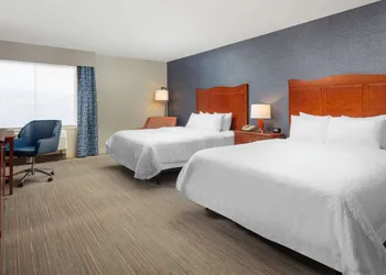 Hampton Inn Medford hotel thumbnail 8