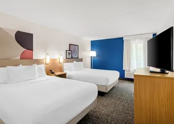 Spark by Hilton Lexington hotel thumbnail 7