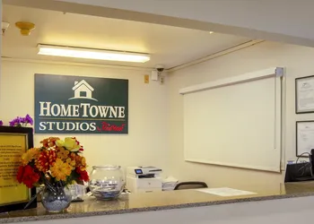 HomeTowne Studios by Red Roof Salem, OR hotel thumbnail 3