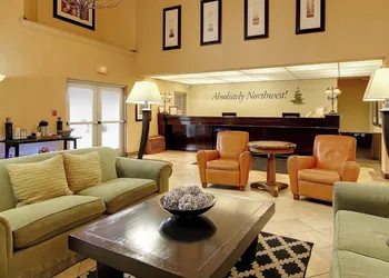 Phoenix Inn Suites - Albany hotel thumbnail 2