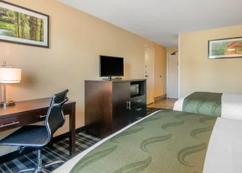 Quality Inn & Suites Albany Corvallis hotel thumbnail 6