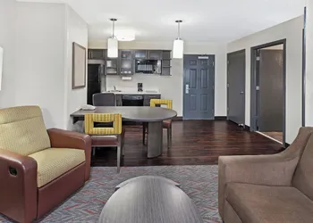 Candlewood Suites Appleton by IHG hotel thumbnail 8