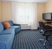 Wingate by Wyndham Oshkosh hotel detail image 5
