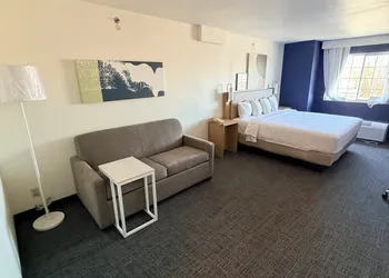 Microtel Inn & Suites By Wyndham Appleton hotel thumbnail 8