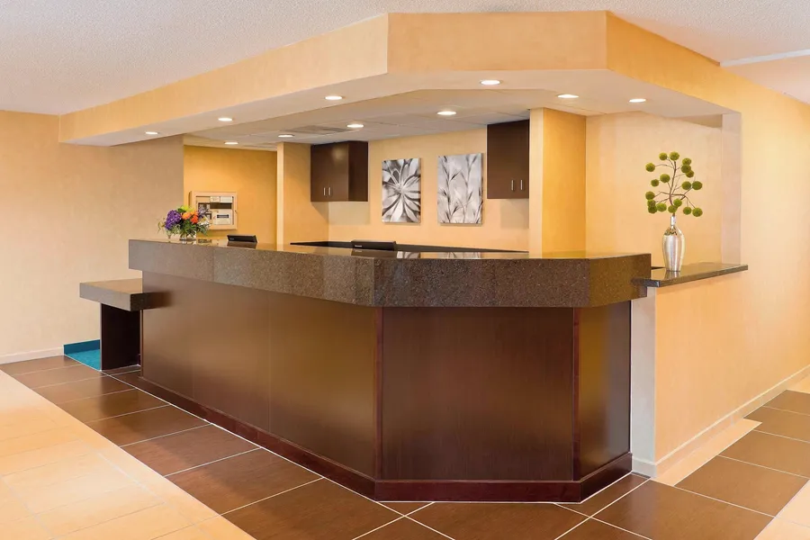 MainStay Suites Appleton Airport - Fox River Mall Area hotel detail image 2