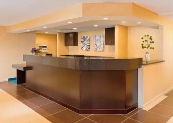 MainStay Suites Appleton Airport - Fox River Mall Area hotel thumbnail 2