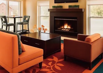 MainStay Suites Appleton Airport - Fox River Mall Area hotel thumbnail 3