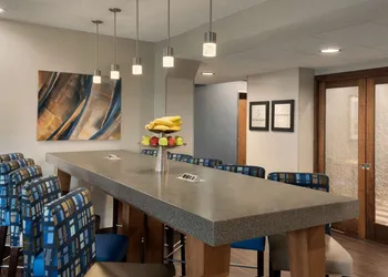 Hampton Inn Appleton-Fox River Mall Area hotel thumbnail 3
