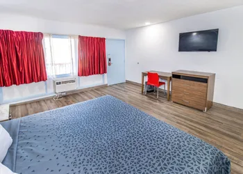 One Life Studios hotel thumbnail 4