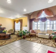 Econo Lodge Inn & Suites Evansville East hotel detail image 3