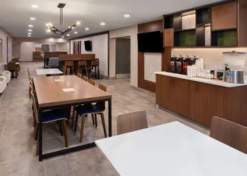 La Quinta Inn by Wyndham Wausau hotel thumbnail 3