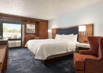 Hampton Inn By Hilton Wausau hotel thumbnail 5
