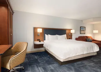 Hampton Inn By Hilton Wausau hotel thumbnail 6