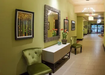 Hampton Inn & Suites Woodstock, VA hotel thumbnail 2