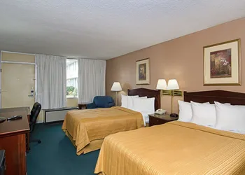Quality Inn Shenandoah Valley hotel thumbnail 5