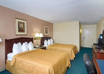 Quality Inn Shenandoah Valley hotel thumbnail 7