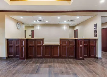 Comfort Inn & Suites Big Spring hotel thumbnail 2