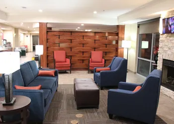Comfort Suites Elizabethtown hotel thumbnail 7