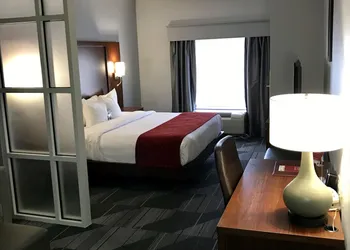 Comfort Suites Olive Branch - Memphis South hotel thumbnail 5