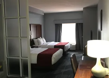 Comfort Suites Olive Branch - Memphis South hotel thumbnail 6